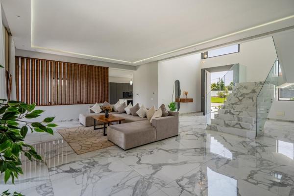 Villa Arbia - Piscine - 5BDR - Fitness - Ping-Pong, Забронировать  Срагна Outskirts of Marrakech
