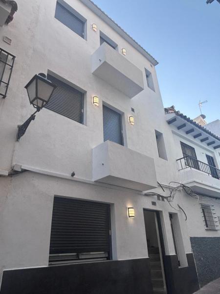 excelente estudio a 200 metros playa, Забронировать  Марбелья Коста-дель-Соль