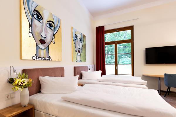 Kim Schlosshotel im Park