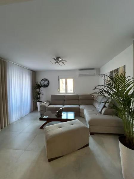 Asia Apartments, Забронировать  Škaljari Район Котор