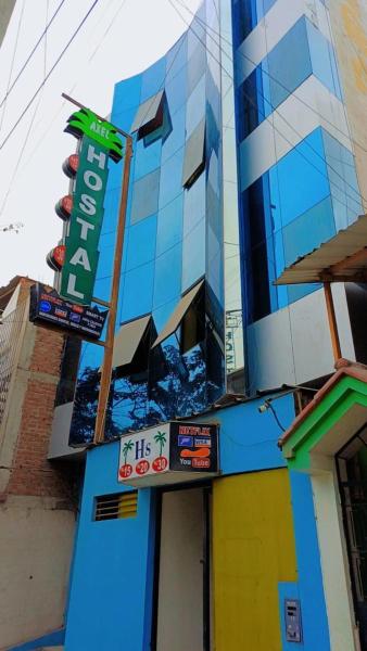 Hostal Axel, Забронировать  Отели Сан-Антонио с парковкой, Парковка