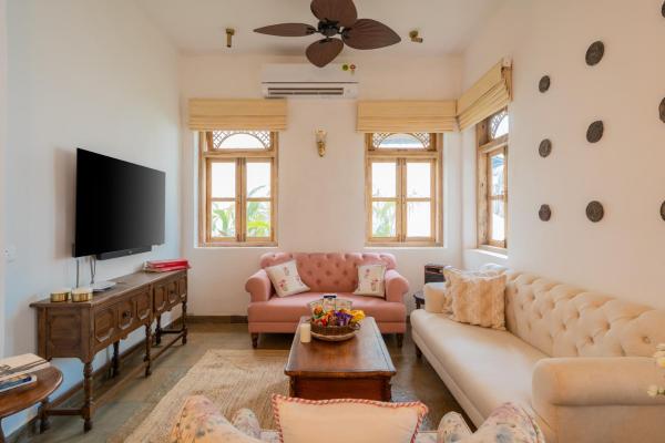 Luxury 9-BHK Villa with Indo-Portuguese Charm & Pool