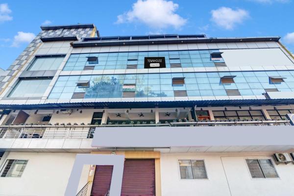 Townhouse Coorg KSRTC Bus Station Kushal Nagar, Забронировать  Кушалнагар Coorg