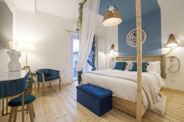 Cuore di Rocca che diventerà Habemus AD, Забронировать  Отели Рокка-ди-Папа с парковкой, Парковка