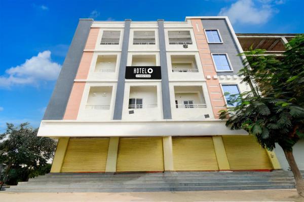 Hotel O Infocity Ghatkesar Formerly SR Grand, Забронировать  Bībīnagar Telangana