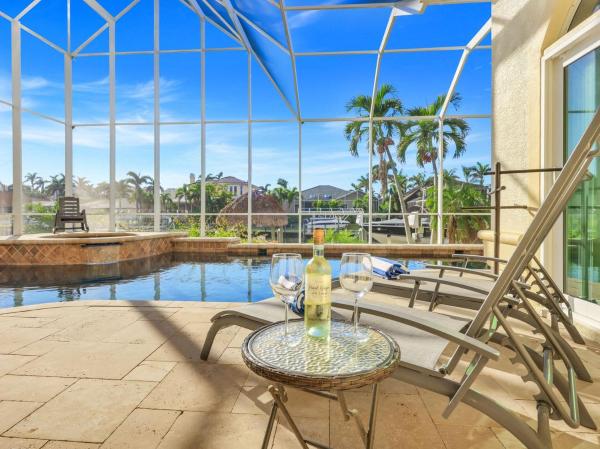 Villa Casa Royal, Забронировать  Кейп-Корал Southwest Florida