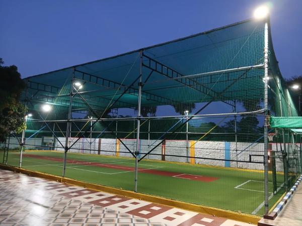 Lavita Sports Villa by NHospitality, Забронировать  Отели штата Тамилнада с бассейном, Бассейн
