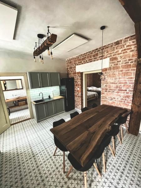 Apartmány Švejdov dom, centrum Bojnice, Забронировать  Отели Бойнице с парковкой, рядом с Спа-курорт Бойнице, Парковка