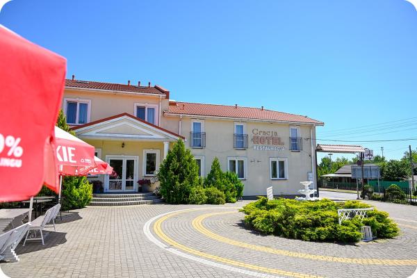 Hotel Gracja, Забронировать  Брок 