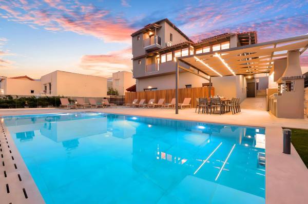 Stafa Villa Private Pool, Забронировать  Отели Каврос с парковкой, Парковка