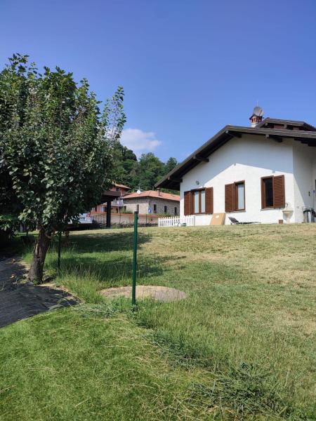 Villa Verde, Забронировать  Отели Озера Лаго-Маджоре с парковкой, Парковка