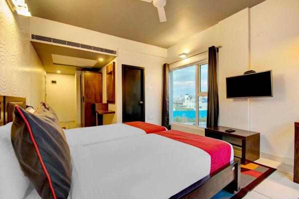 Hotel O Halsuru Metro Station Bangalore, Забронировать  Улсоор Бангалор, рядом с Озеро Улсур