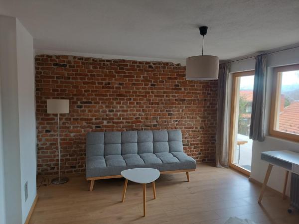 Guest House Puccallpah, Забронировать  Отели Високо с парковкой, Парковка