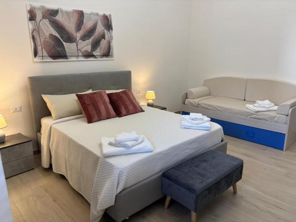 Casa Vacanza Sull\arco, Забронировать  Валенцано Bari Province