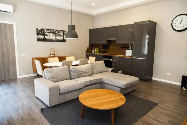 Miracle Apartment Hotel, Забронировать  Баку Азербайджан