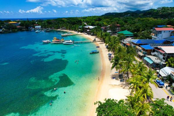 Villa con piscina privada, West Bay Roatan, Забронировать  Коксен-Хоул Роатан
