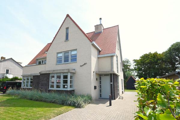 Villa Mer, Villa Nausikaä - Large luxury family holiday home with garden near the beach, Забронировать  Кадзанд 