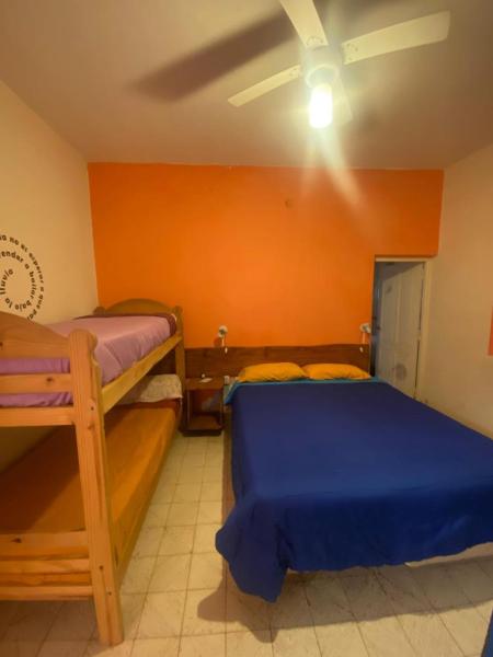 Estrella Vladimir Hostel, Забронировать  Отели Punilla Valley с парковкой, Парковка