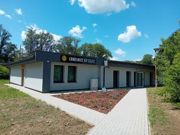Chmelnice na stezce, Забронировать   
