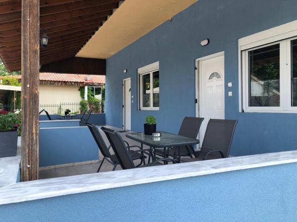 Fotis Apartments Palaiokomi, Забронировать  Palaiokómi Македония
