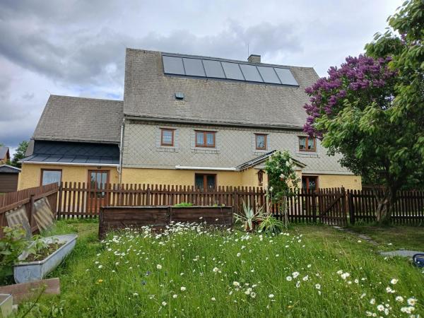 Ferienwohnungen Sommerfrische Lindenhaus, Забронировать  Курорт-Зайфен 