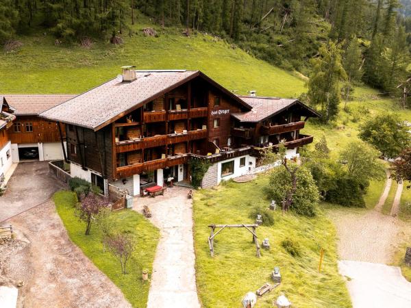 , Забронировать  Хайлигенблут Grossglockner, рядом с Гондольный подъемник Россбах