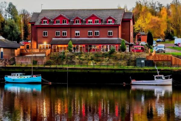 Rivers Hotel, Забронировать  Ньюкасл-апон-Тайн Тайн и Уир