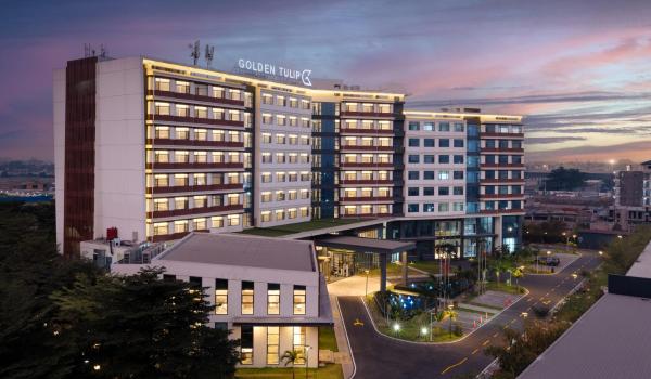 Golden Tulip Kin-Oasis Kinshasa, Забронировать  Киншаса 