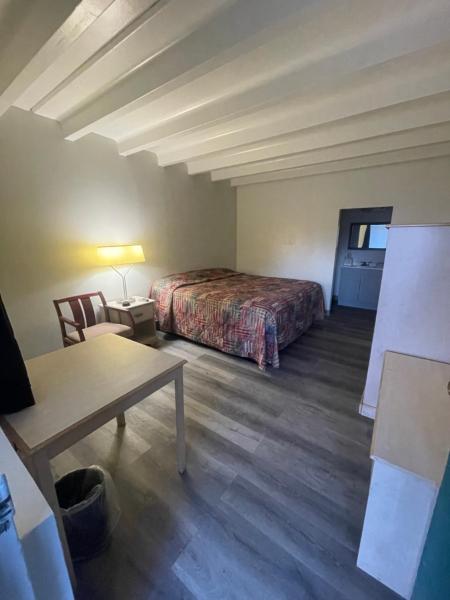 Relax Inn, Забронировать  Индианаполис Индиана