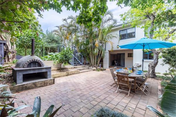 Maestral II - Beachside Villa with Private Garden, Забронировать  Боут-Харбор Новый Южный Уэльс