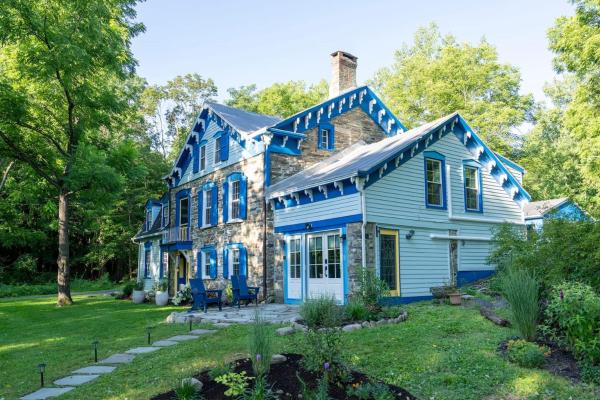 Spacious 4bd Country Gem - Fire Pit & Chill Vibes, Забронировать  Хайленд Ulster County