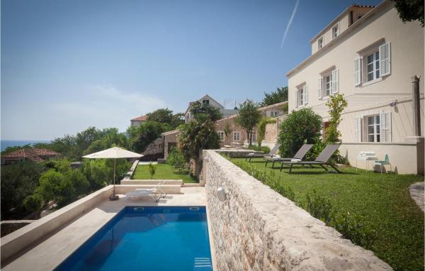 Villa Paxos Palace Orti, Забронировать  Отели Региона Дубровника с парковкой, Парковка