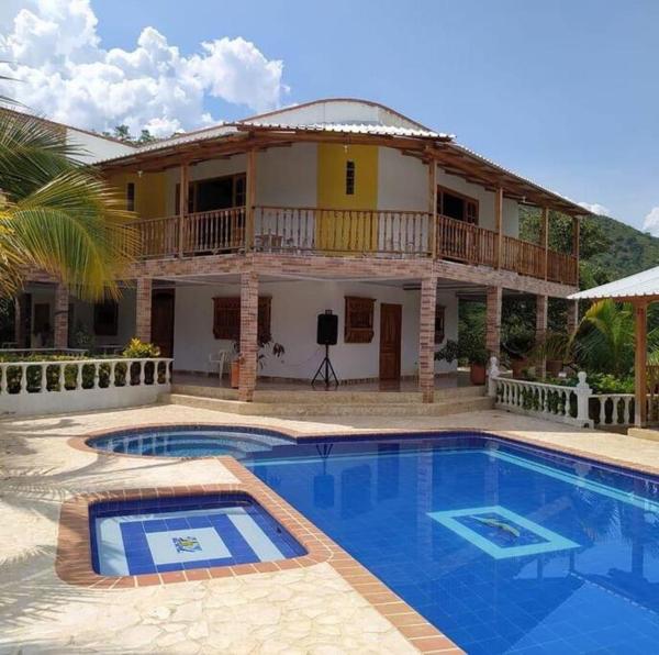 Villa Jade - Santafe de Antioquia, Забронировать  Санта-Фе-де-Антьокия Antioquia