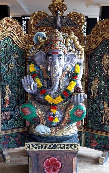 Goa Ganesha, Забронировать  Нуса-Дуа Нуса-Дуа