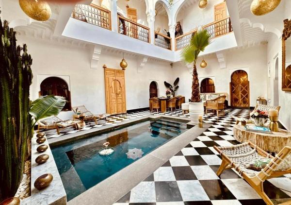 Riad LallaBaya