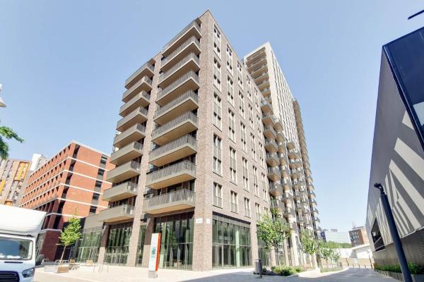 Repton Gardens at Wembley Park - Botanical Inspired