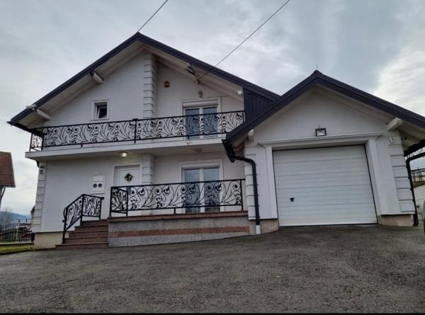 Villa San Pale, Забронировать  Отели Пале с парковкой, Парковка