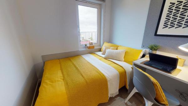 For Students Only Ensuite Bedrooms with Shared Kitchen at Broderick House in Birmingham City Centre, Забронировать  Бирмингем Уэст-Мидлендс