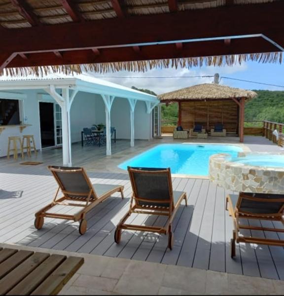 Villa contemporaine au Marin avec piscine privée, Забронировать  Ле-Марэн Мартиника