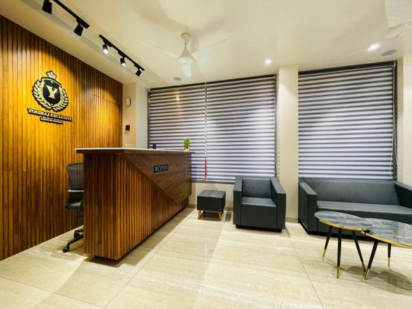 YOGIRAJ EXCLUSIVE LODGE, Забронировать  Барши штат Махараштра