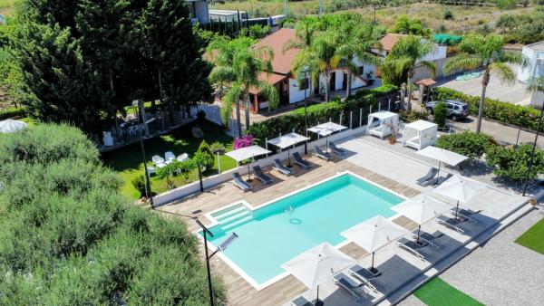 Villa Sole, Забронировать  Торренова Горы Неброди