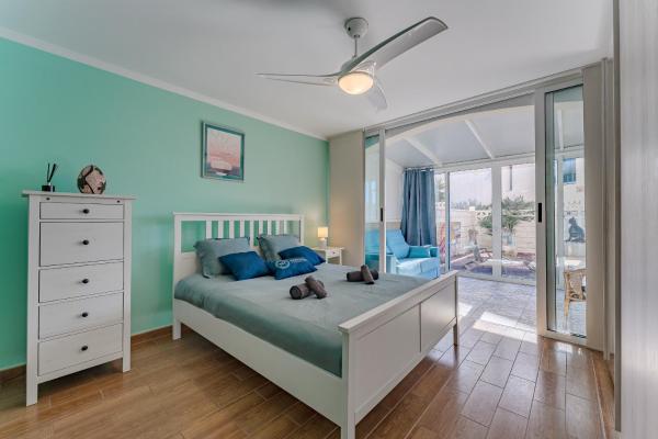 Gorgeous apartment in Callao Salvaje, Забронировать Апартаменты/квартира Кальяо-Сальвахе Коста Адехе