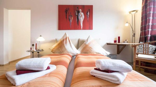 WAZIB Appartements, Забронировать  Bredeney Эссен