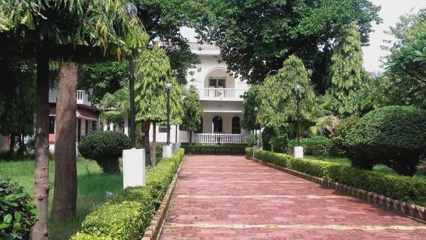 Yogi Ashram Guest House