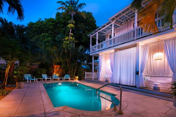 Coco Plum Inn