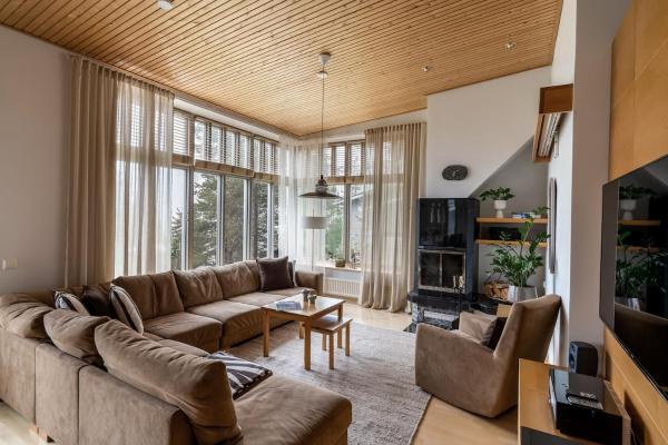 Villa Solvind - Hillside Villa Hosted by Hygge Host, Забронировать  Пухатунтури Лапландия, рядом с Pohjoisrinteenhissi