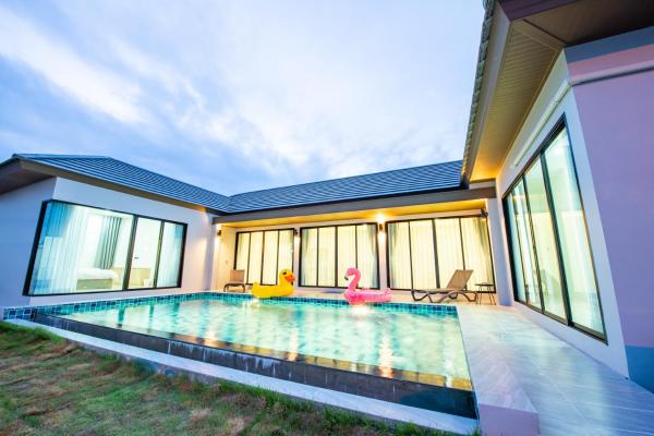 Aurora Villa Pattaya - Luxury 4BR Pool Villa, Забронировать  Бан-Хуай-Яй 