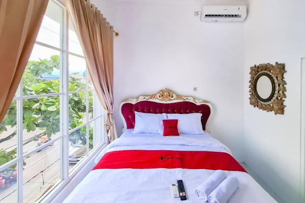 RedDoorz Syariah Near Pusat Kota Jepara, Забронировать  Джепара провинция Центральная Ява