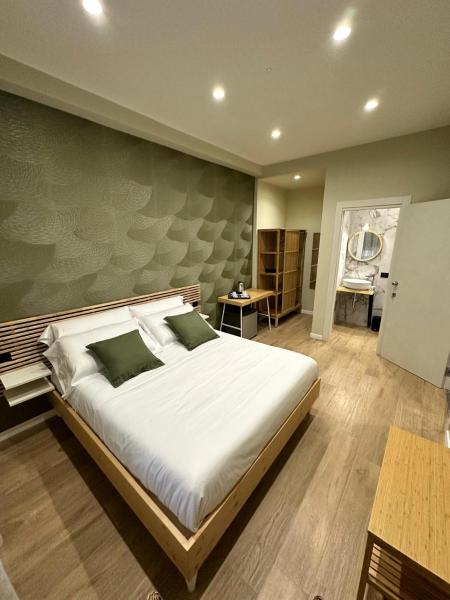 Silvana Guest House, 预订  那不勒斯 坎帕尼亚大区