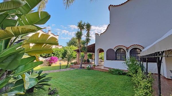 Villa Irma Circeo Villaggio del Sisto, Забронировать  Террачина Побережье Лацио